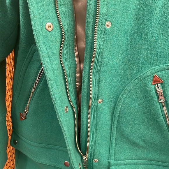 J CREW “CHATEAU” wool blend coat w faux fur trimmed hood - Picture 6 of 10